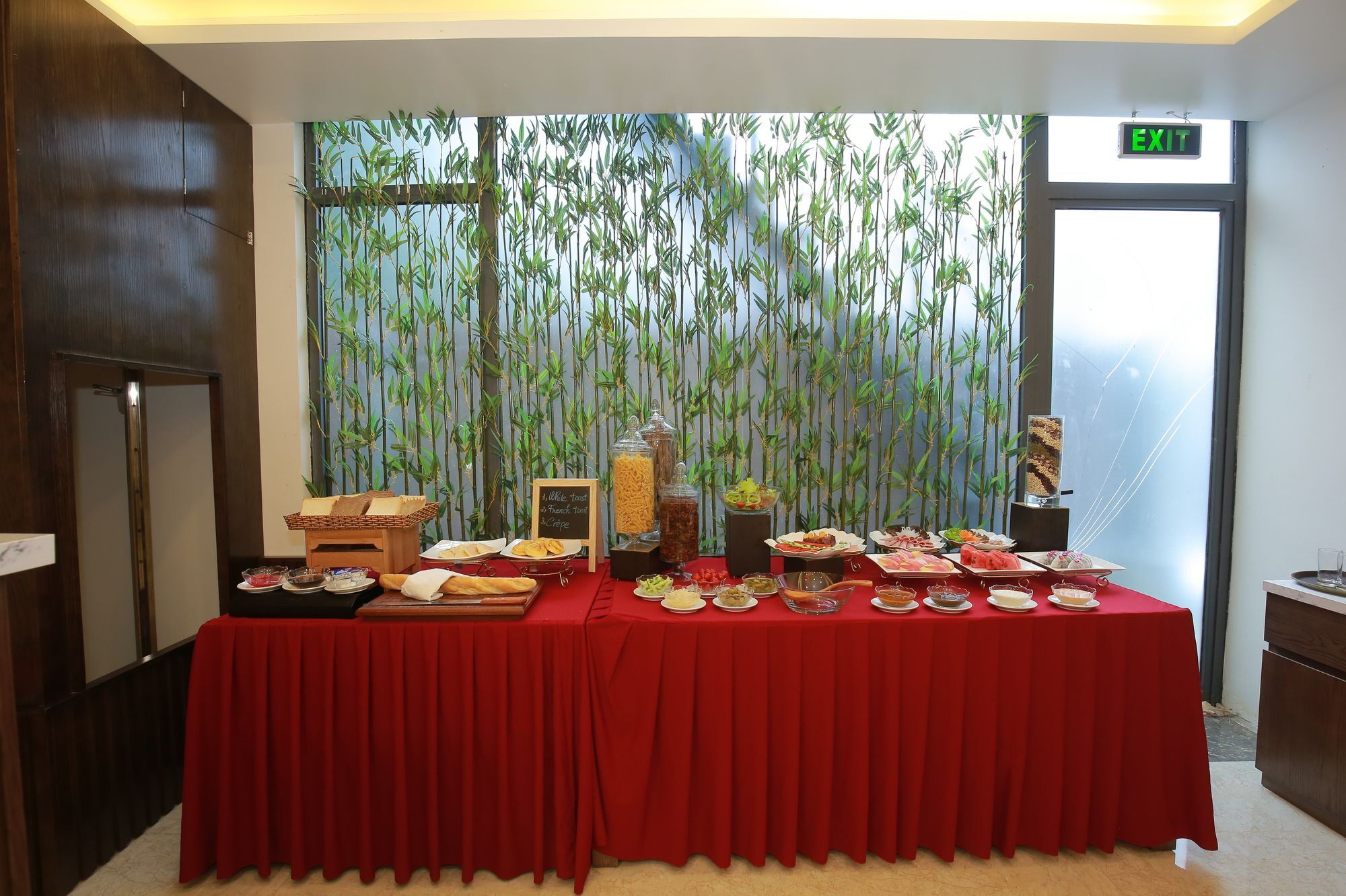 Inearth Hotel Hanoi Exterior photo