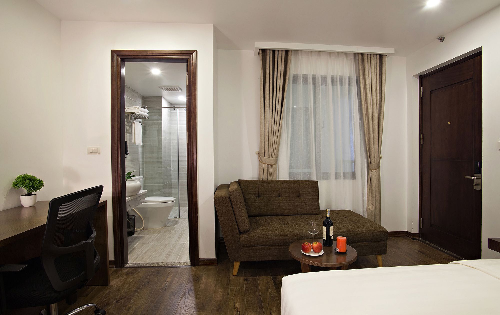 Inearth Hotel Hanoi Exterior photo